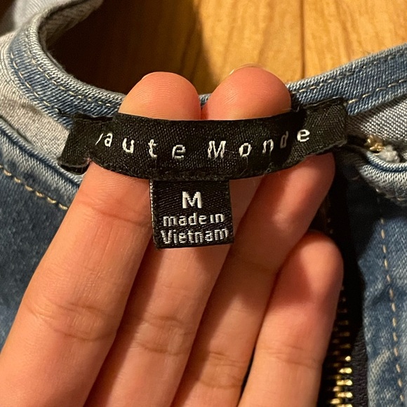 Haute Monde Jean Dress! - Picture 2 of 7